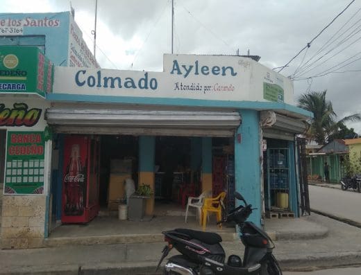Colmado Ayleen