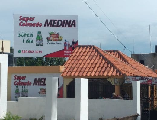 Super Colmado Medina