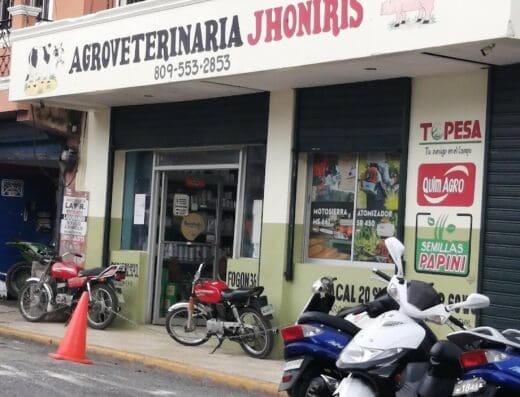 Agroveterina Jhoniris