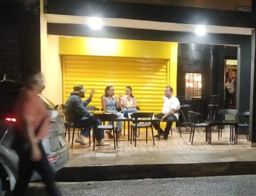 Alfre2 Clasico Bar and Loungue