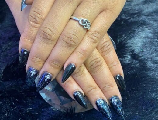 Amazona Makeup Studio *Academia*