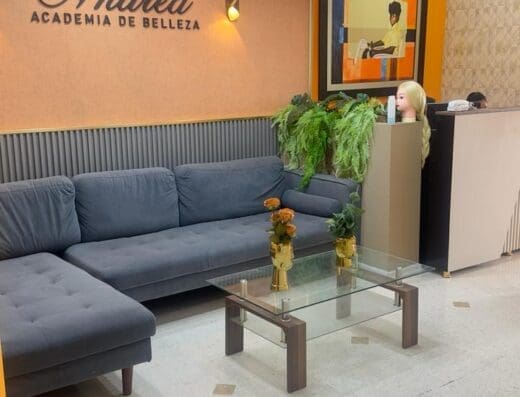 Andrea Academia de Belleza Internacional Santiago