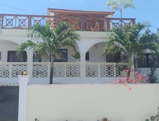 Aparta hotel vista al mar