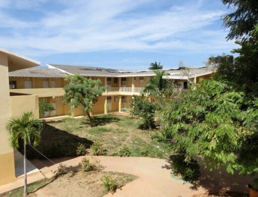 CENTRO EDUCATIVO EN ARTES PROF. PASTOR ROBERTO MENDEZ