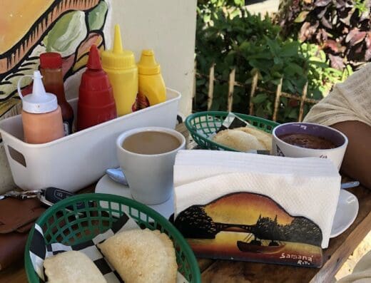 Cafetería D’ Jariel Empanadas y más