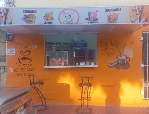 Cafetería café con Leche