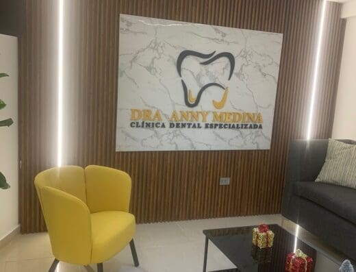 Clínica dental Dra. Anny Medina- OdontoSur –