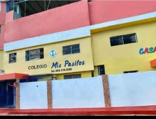 Colegio Casa Cuna Mis Pasitos