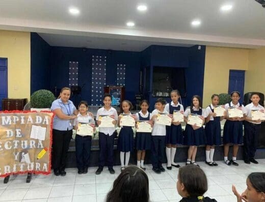 Colegio Evangelico Efrain