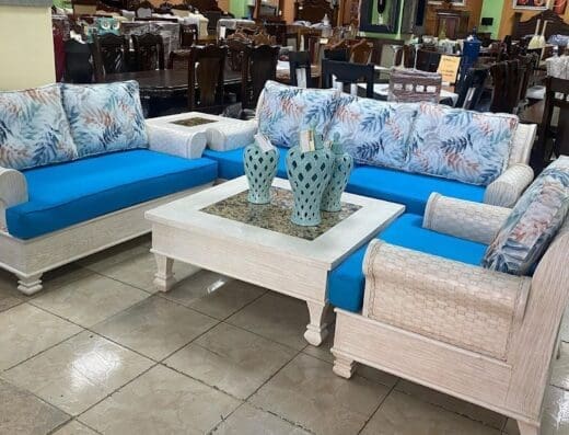 Comercial De Leon Marte S.R.L