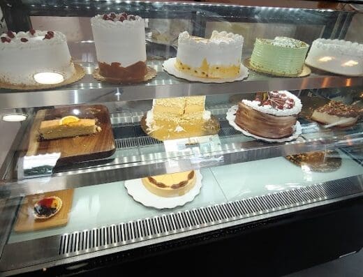 Daily pasteleria y cafe