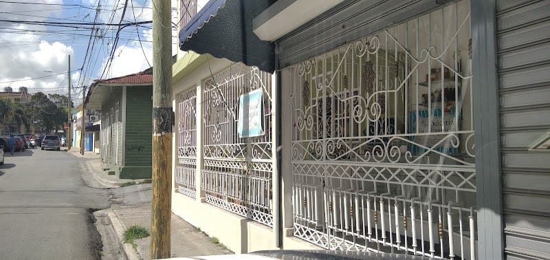 Dulceria La Altagracia (Tatica Peña)