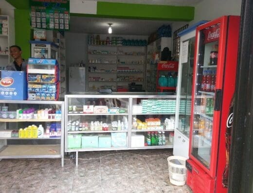 Farmacia De Los Angeles.