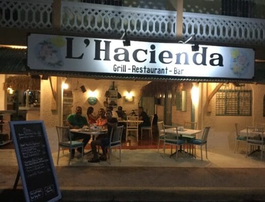 HACIENDA GRILL – BAR