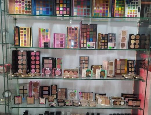 LANY MAKEUP AND BEAUTY SUPPLY