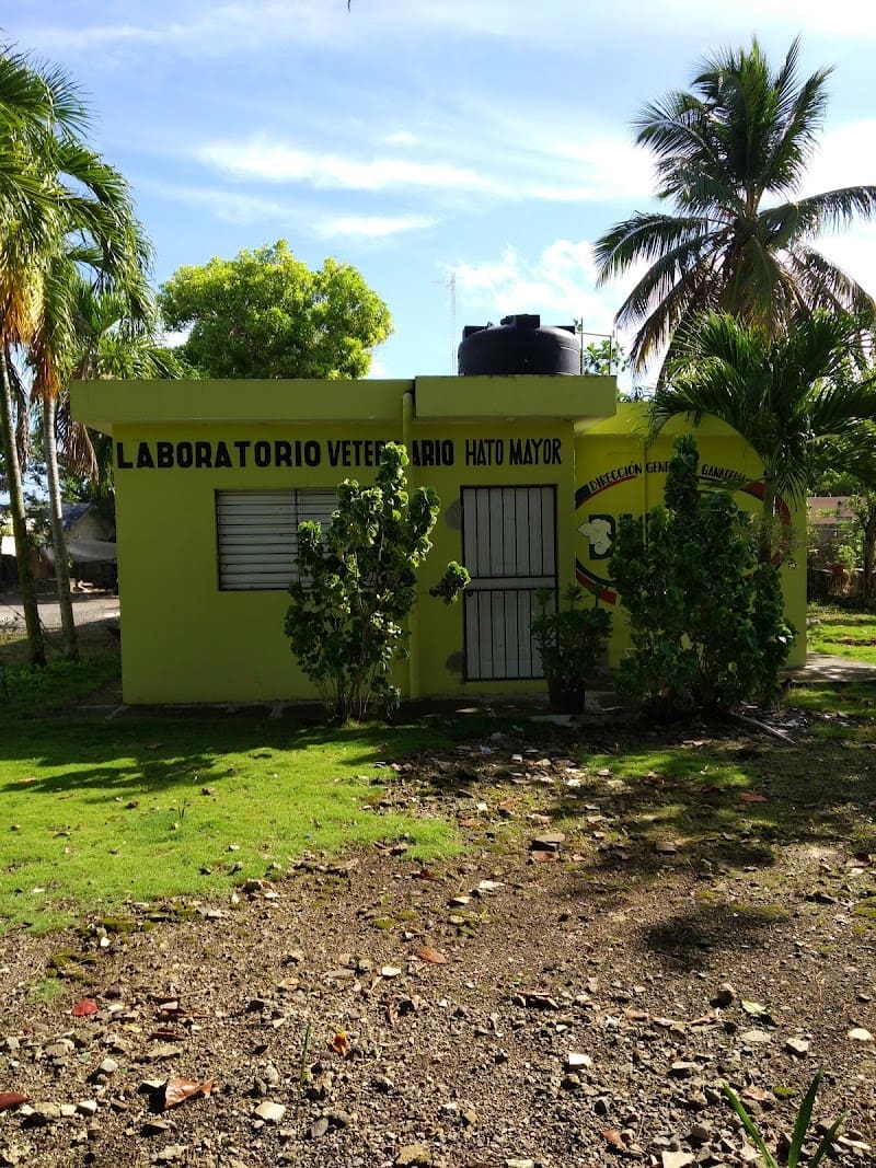 Laboratorio Veterinario Hato Mayor