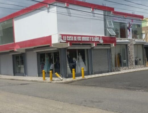 Lya Makeup Academy – La Romana