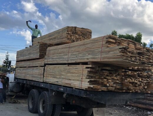 MADERA HERMANOS ESTEVEZ FERRETERÍA