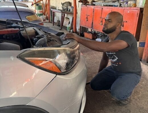 Mecánica General : “AUTOS PLANETA” Keiner Blanco