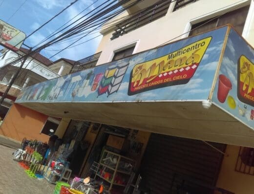 Multicentro «El Maná»