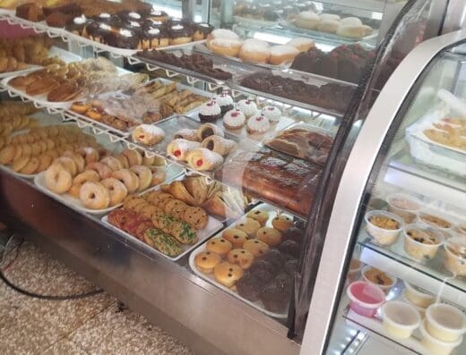 Panadería y Repostería La Mía