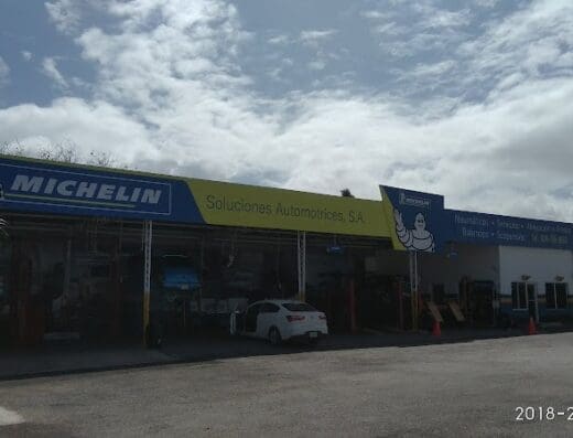 Soluciones Automotrices , S A