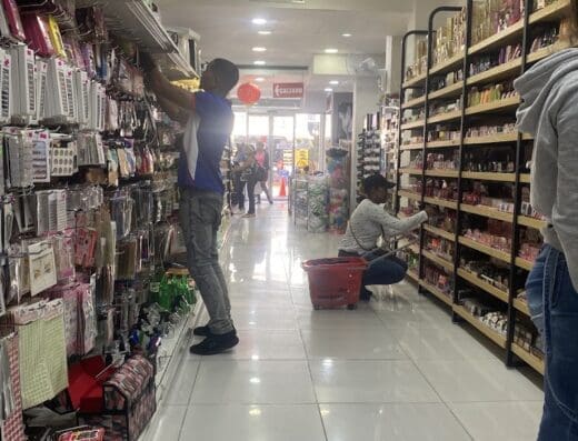 Super Tienda China ver comedor