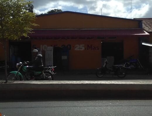 Tienda 20 y 10
