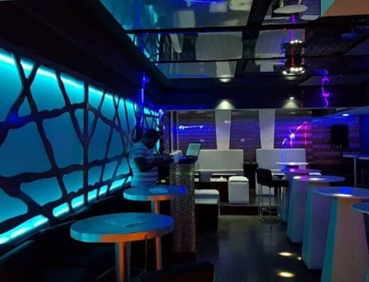 Virus Bar & Lounge