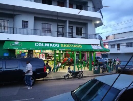 Colmado Santiago