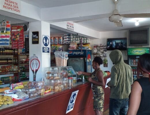 Super Colmado El Chileno