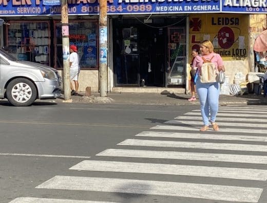 Super Farmacia Altagracia