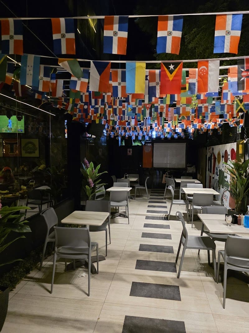 369_Lounge Bar and Restaurant