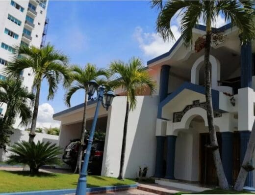 Abogados Siglo 21, en Santiago de los Caballeros, República Dominicana