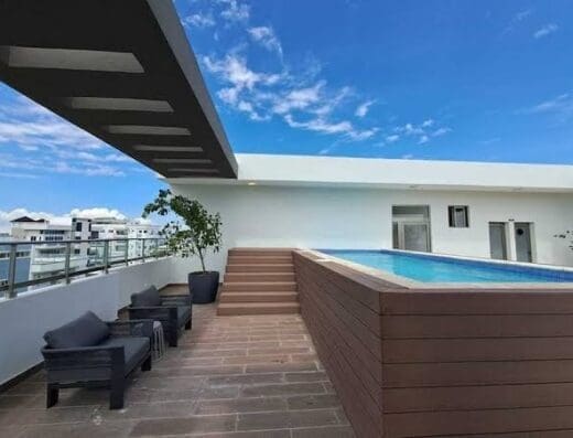 Apartamento elegante en el centro de la ciudad con vistas a la ciudad, 1 dormitorio, 2 baños, capacidad para 2 personas, wifi, gimnasio y cine 2C – Apartment, 1 Bedroom, Accessible, Smoking