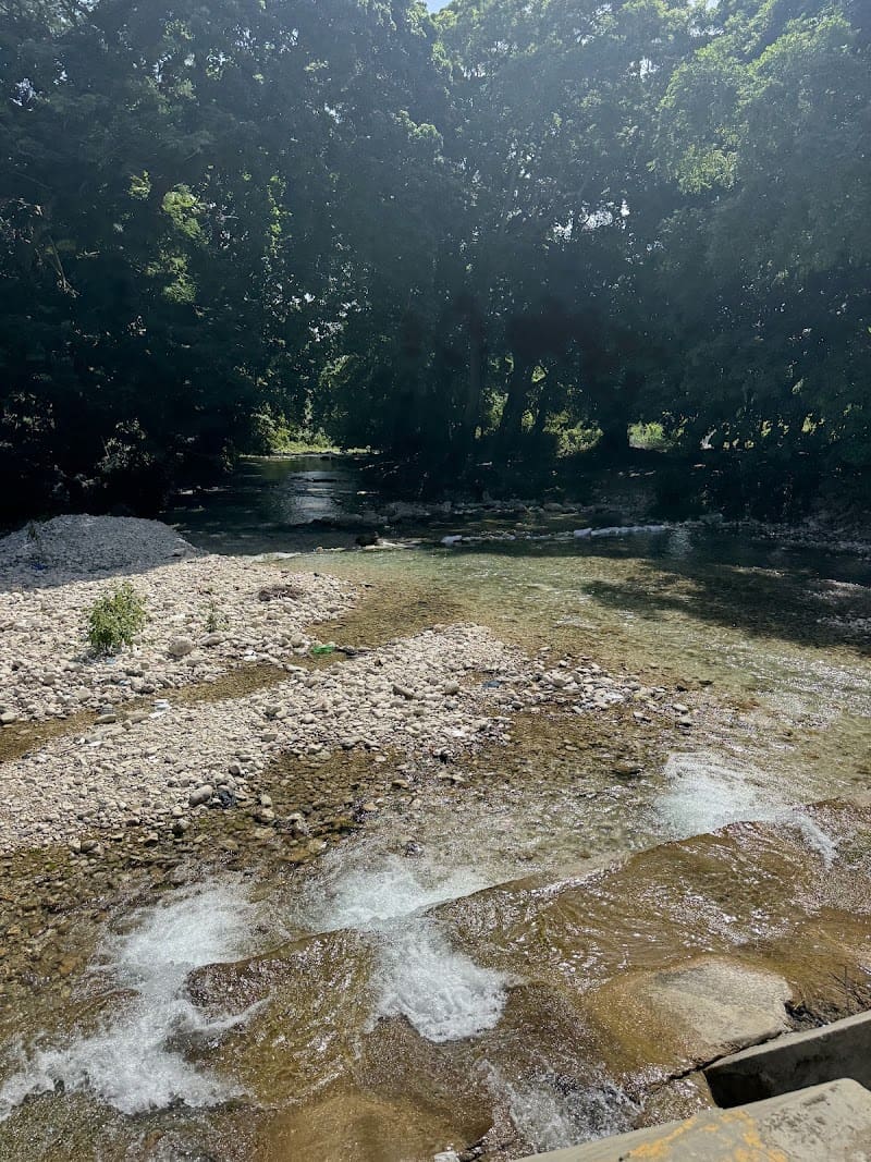 Balneario Rio Bahoruco