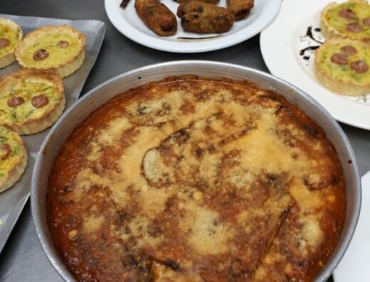 Cafeteria Tu Gusto & +