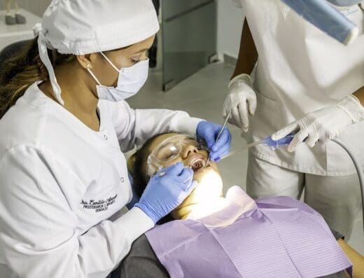 Centro Dental Dres. Almarante & Solana