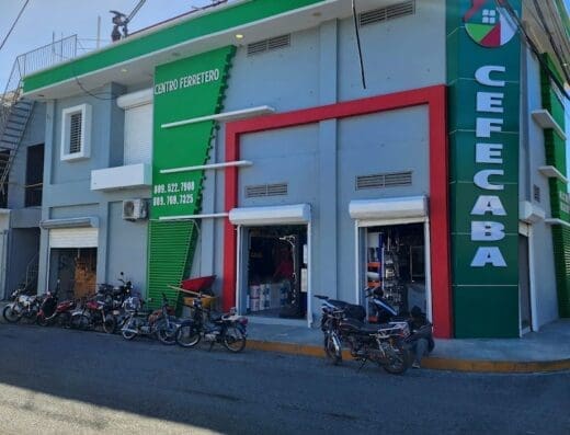 Centro Ferretero Castillo Badres S.R.L.