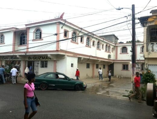 Centro Médico Dr .Guzmán De Jesús S.R.L