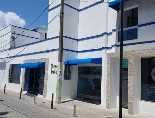 Clínica Brugal Mejía López Melosa