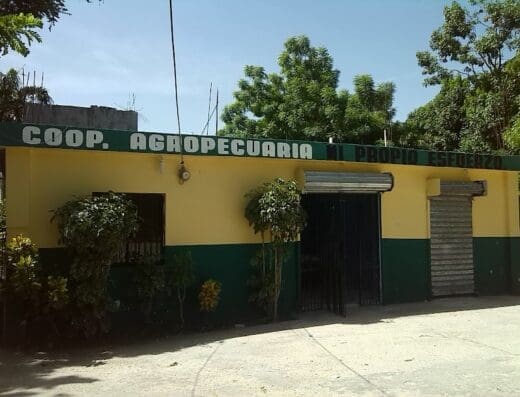 Cooperativa Agropecuaria y SM. Mi propio Esfuerzo, INC