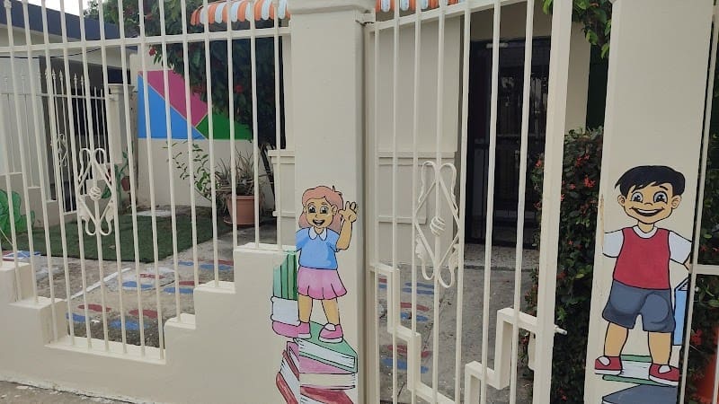 Corazoncito de Amor Colegio, guardería, sala de tareas y tutorías educativas EIRL