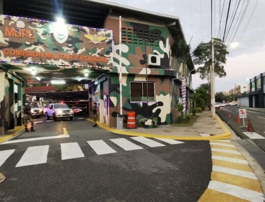 Edificio Comisión Militar y Policial MOPC