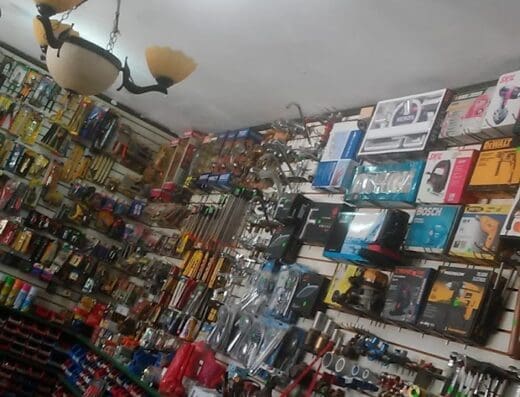 Ferretería Eléctricos Plaza San Pedro y Centro Automotríz San Pedro