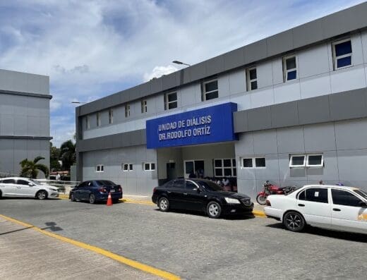 Hospital Regional Universitario José María Cabral y Báez