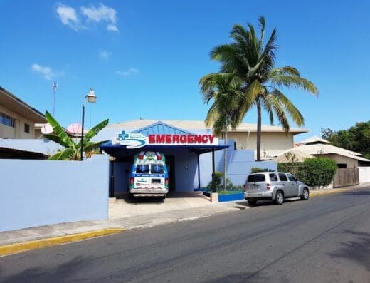 Hospitals & clinic 24h