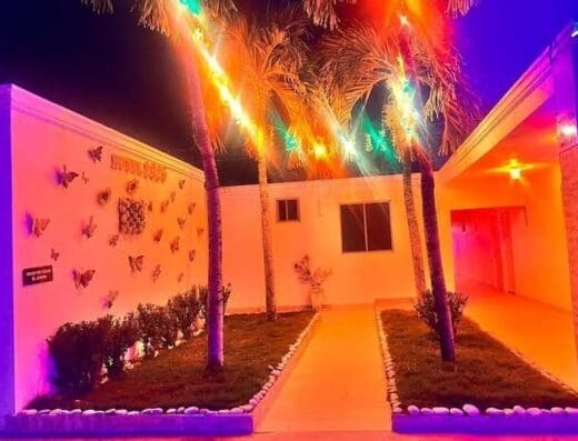 Hotel.1325 A 2 Minutos De La Playa Cómodo y Seguro, En Bani Republica Dominicana