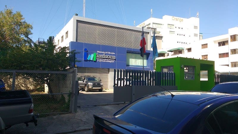 INAFOCAM – Instituto Nacional de Formación y Capacitación del Magisterio