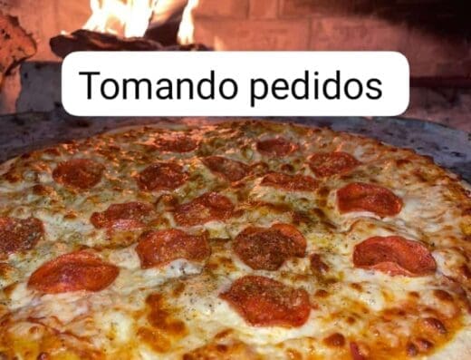 Maxxi pizza artesanal a la leña partido dajabon